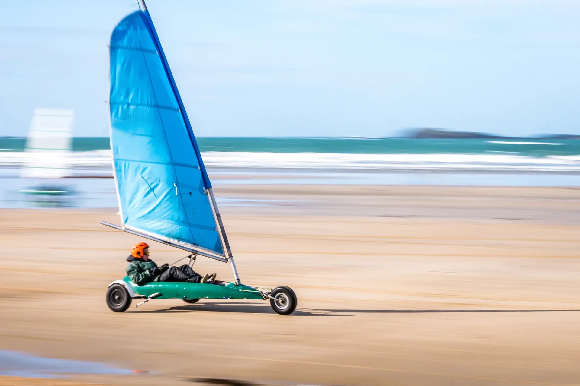 char a voile activite royan