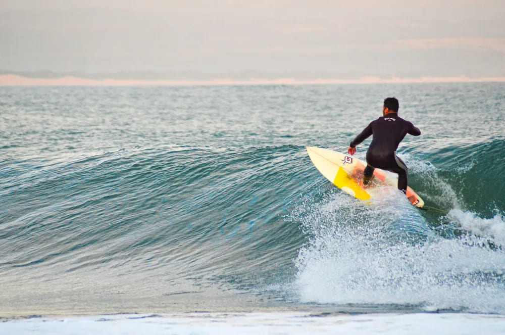 grande plages et spot de surf