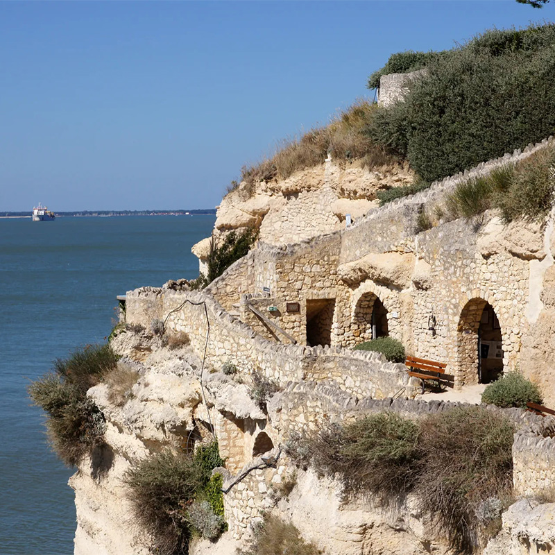 grottes de matata